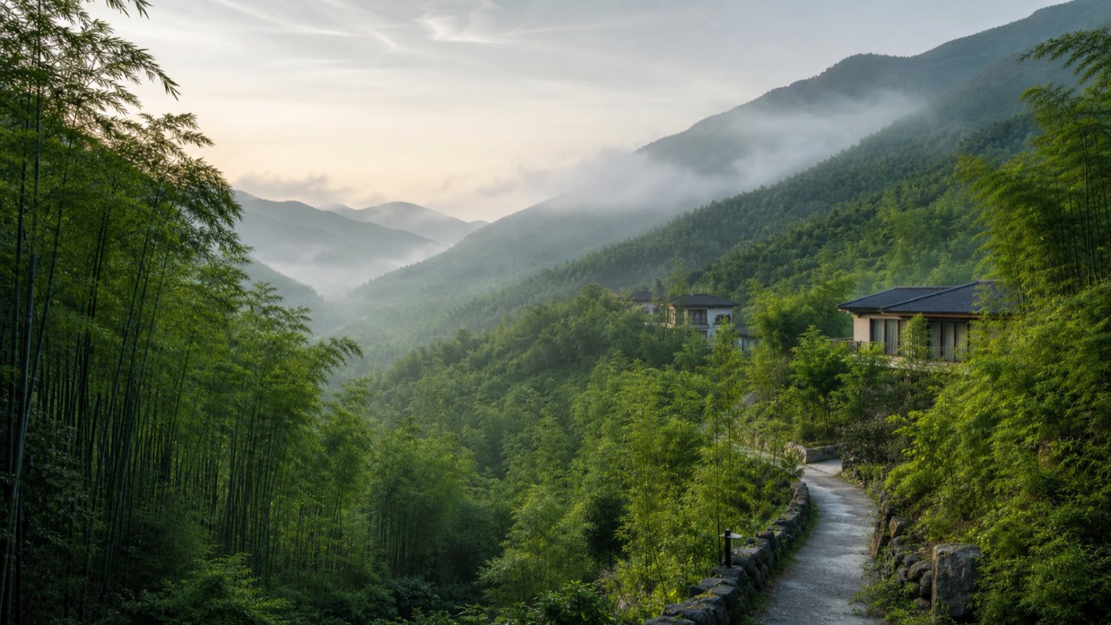 竹林山谷与依山而建的城乡景观